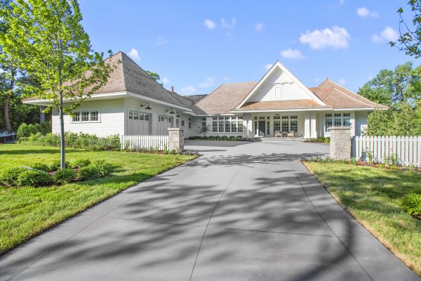 Cost of Driveway Concreting in Easton